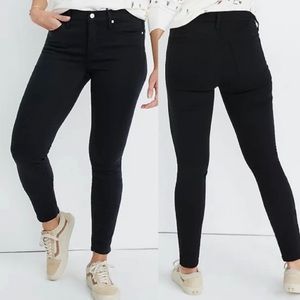 Madewell 9” high rise black skinny jeans